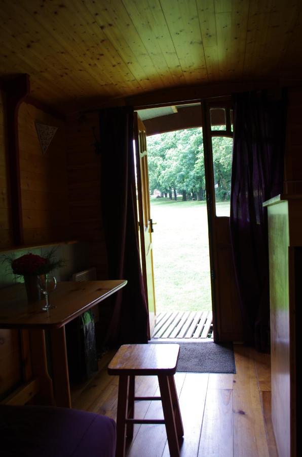 Camping La Bergerie Hotel La Chapelle-Achard Екстериор снимка