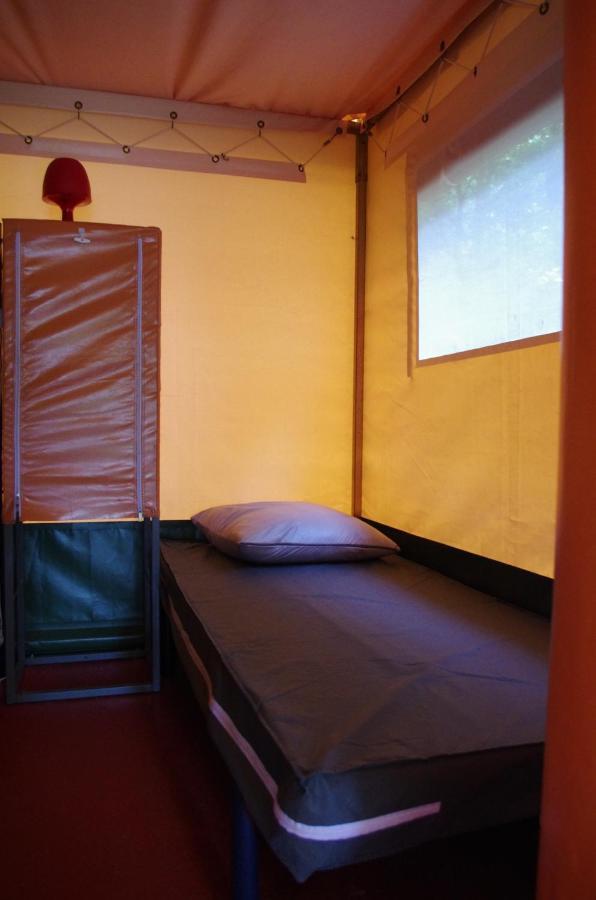 Camping La Bergerie Hotel La Chapelle-Achard Екстериор снимка