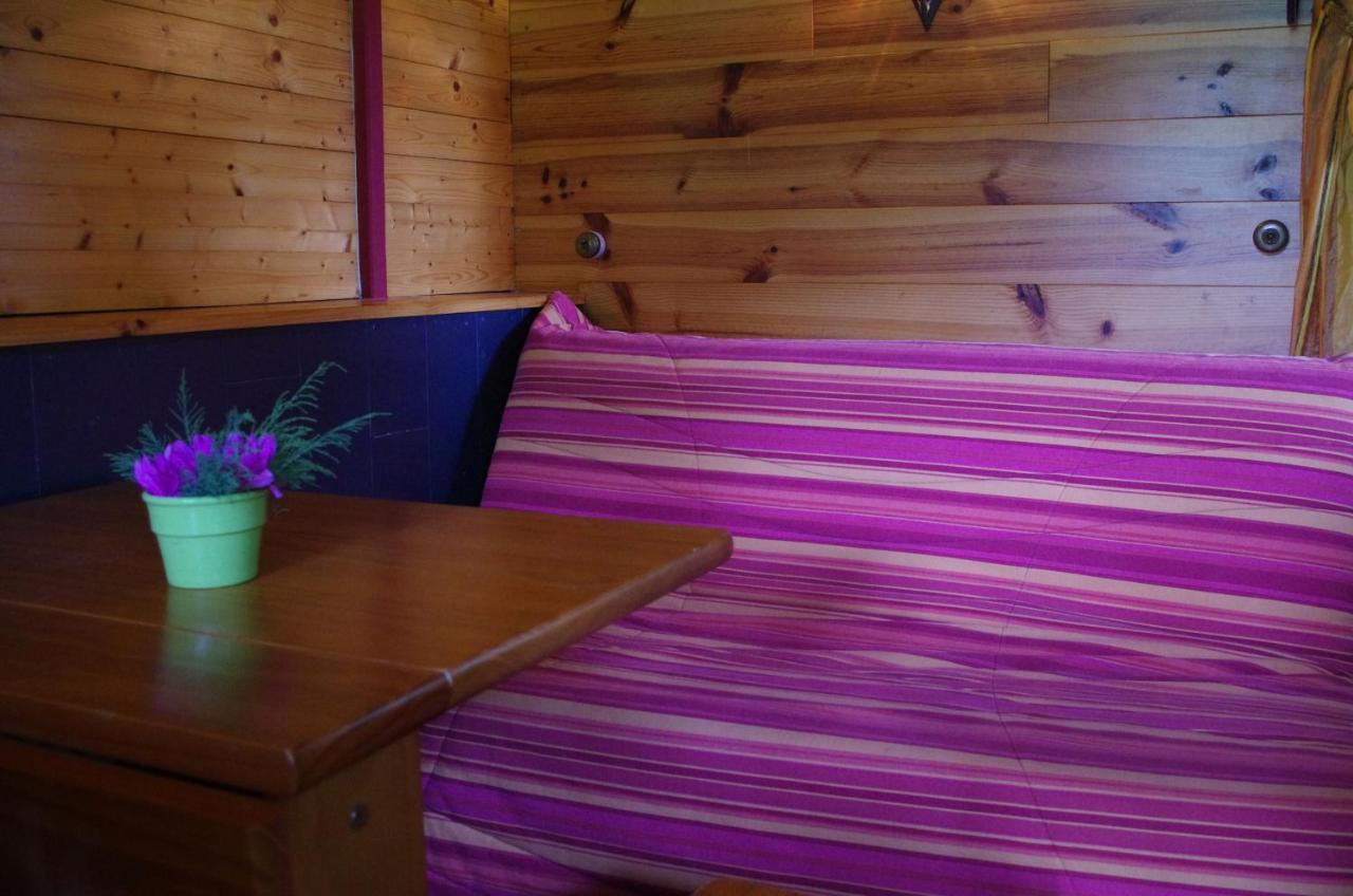 Camping La Bergerie Hotel La Chapelle-Achard Стая снимка