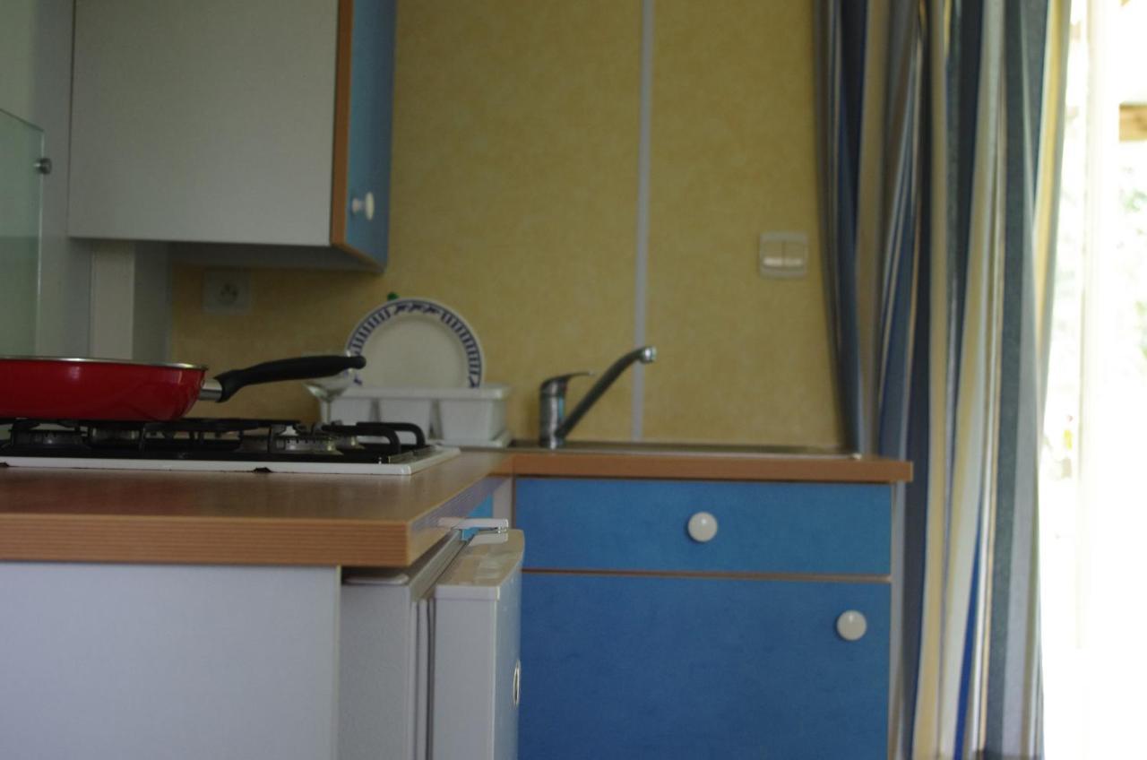 Camping La Bergerie Hotel La Chapelle-Achard Екстериор снимка