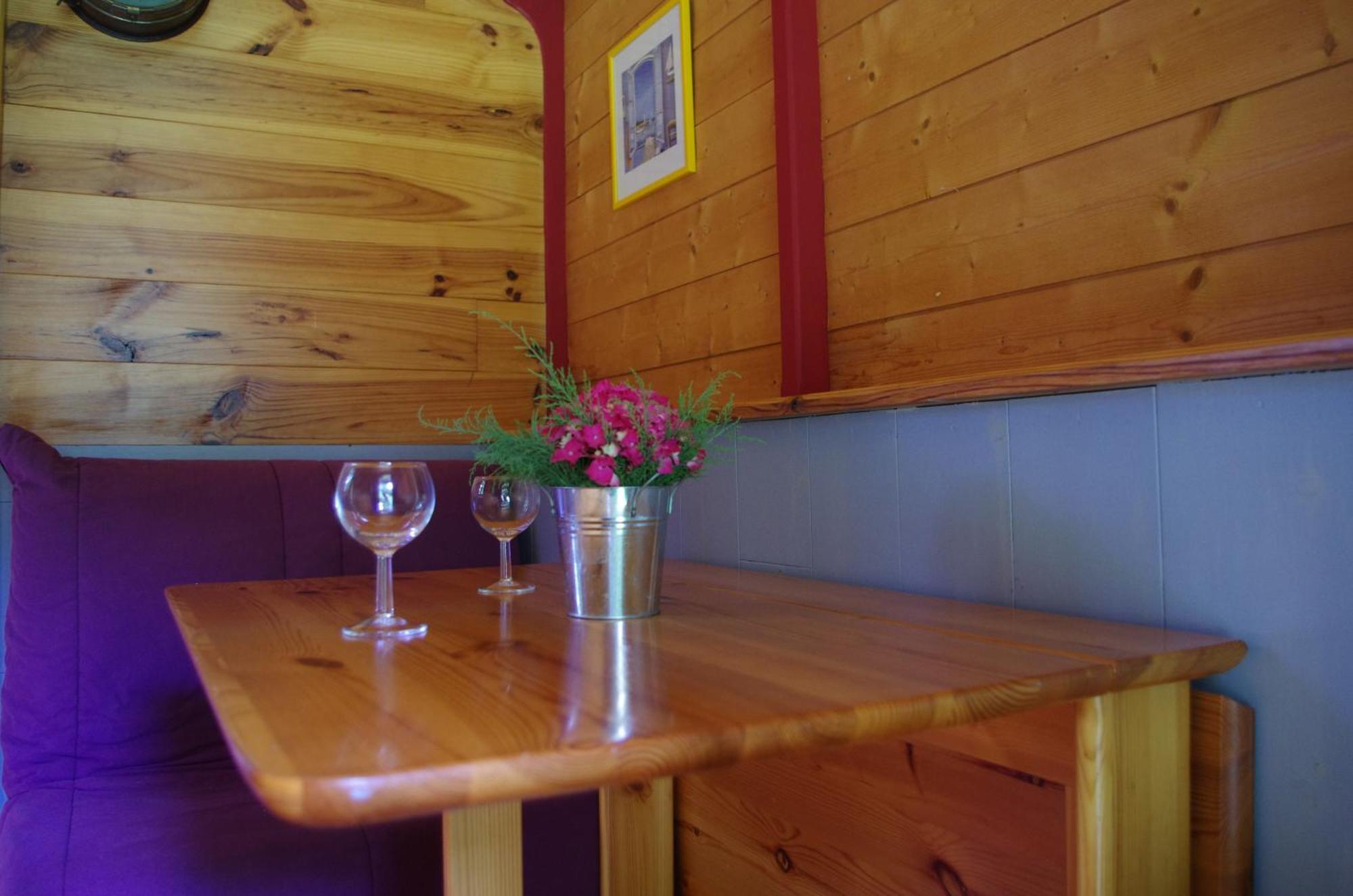 Camping La Bergerie Hotel La Chapelle-Achard Стая снимка